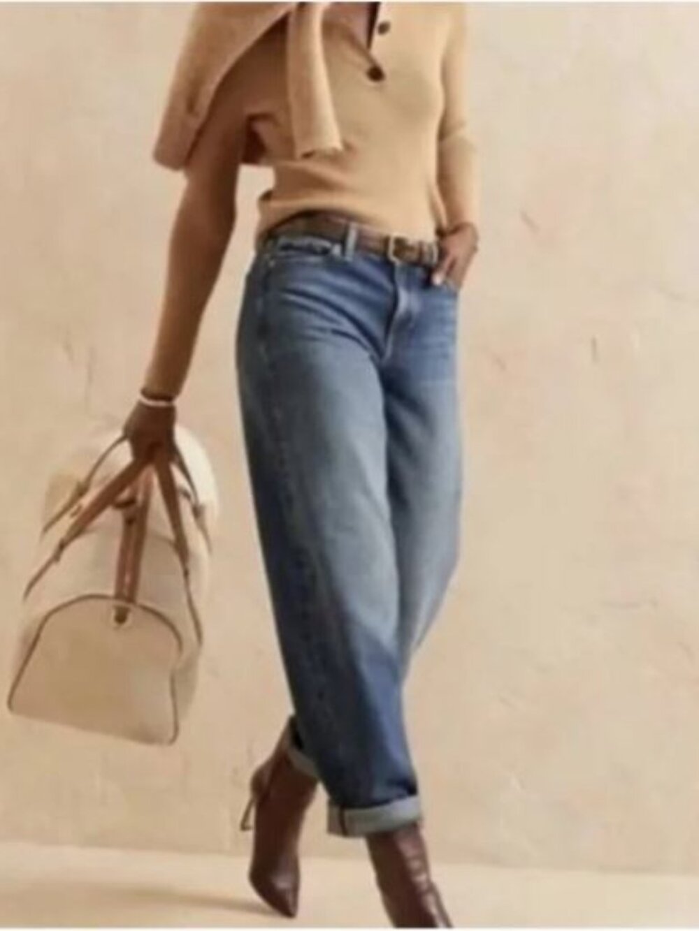 Banana Republic High Rise Barrel Fit Jeans. Size 31 Women